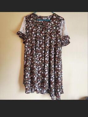 JODIFL Black Floral Midi Dress with White Lace Sleeves